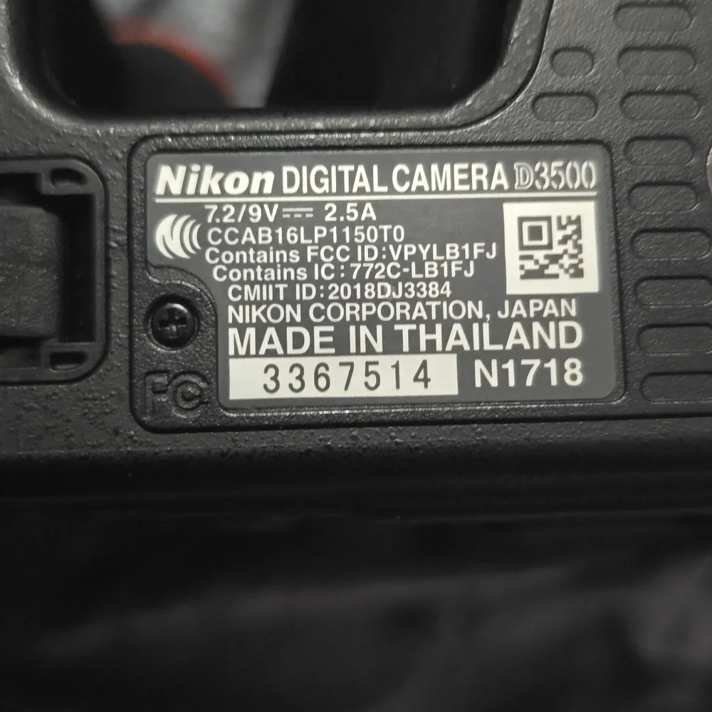 Nikon almost new